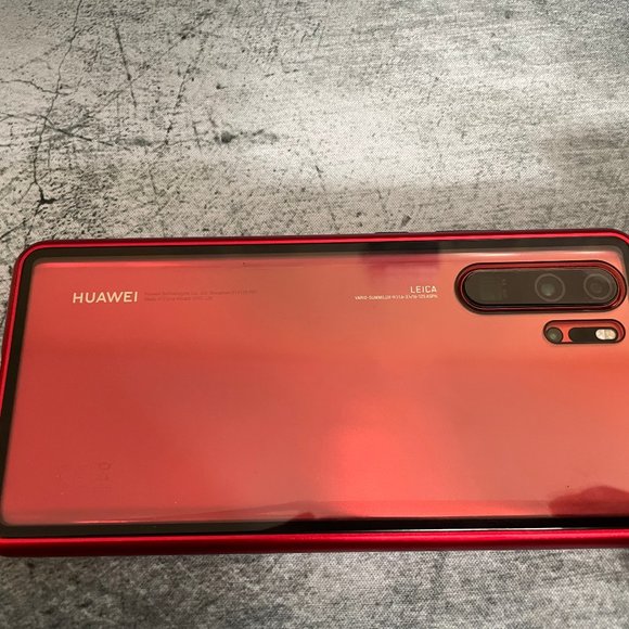 Huawei P30 Pro Red Aluminum case - phone not included - Picture 3 of 7